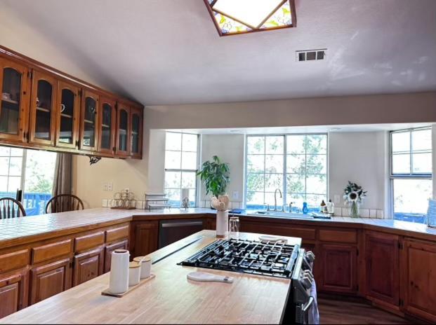 Bluebird Cabin Crestline ภายนอก รูปภาพ
